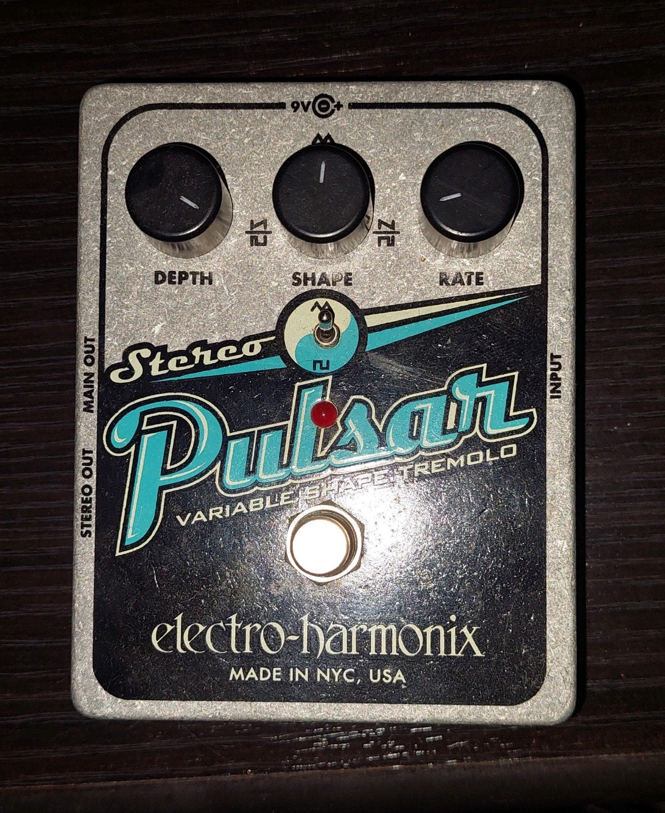 EHX Pulsar Tremolo, Muziek en Instrumenten, Ophalen of Verzenden