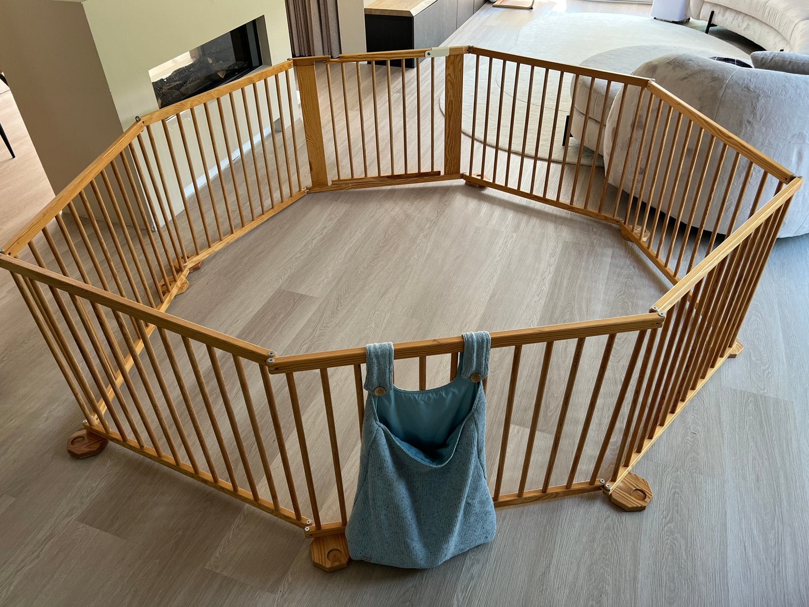 Grondbox Playpen 7,32 m inklapbaar 79 cm met deur, Kinderen en Baby's, Boxen, Ophalen, Gebruikt, Overige vormen