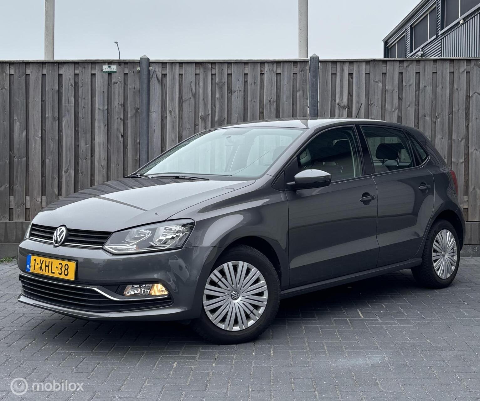 Volkswagen Polo 1.2 TSI Comfortline/Cruise/NAP/AIRCO, Stof, Euro 6, 4 cilinders, Origineel Nederlands
