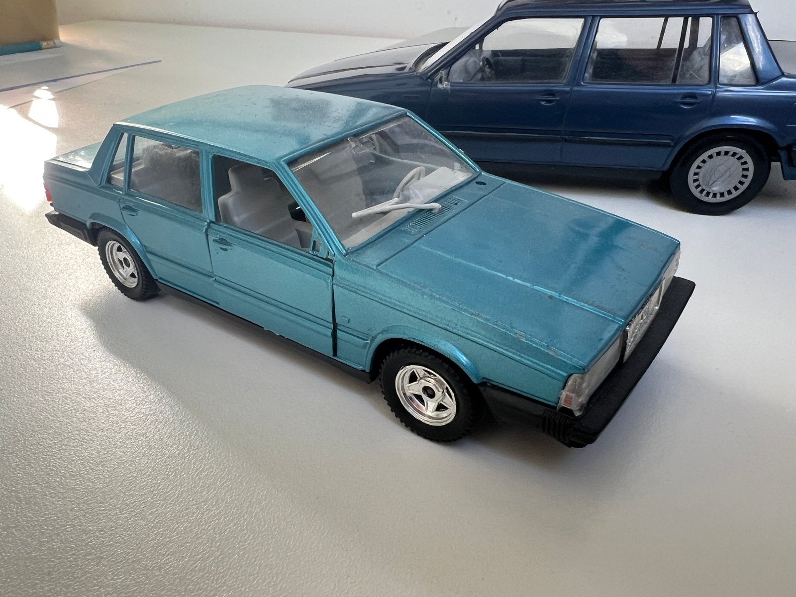 Volvo 740 GLE Polistil Tonka 1:24 blauw, Hobby en Vrije tijd, Ophalen of Verzenden, Gebruikt, Auto