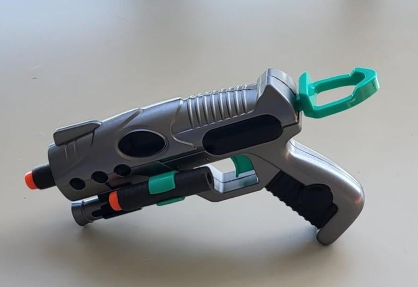 Speelgoedpistool met geluid en licht, Ophalen, Gebruikt