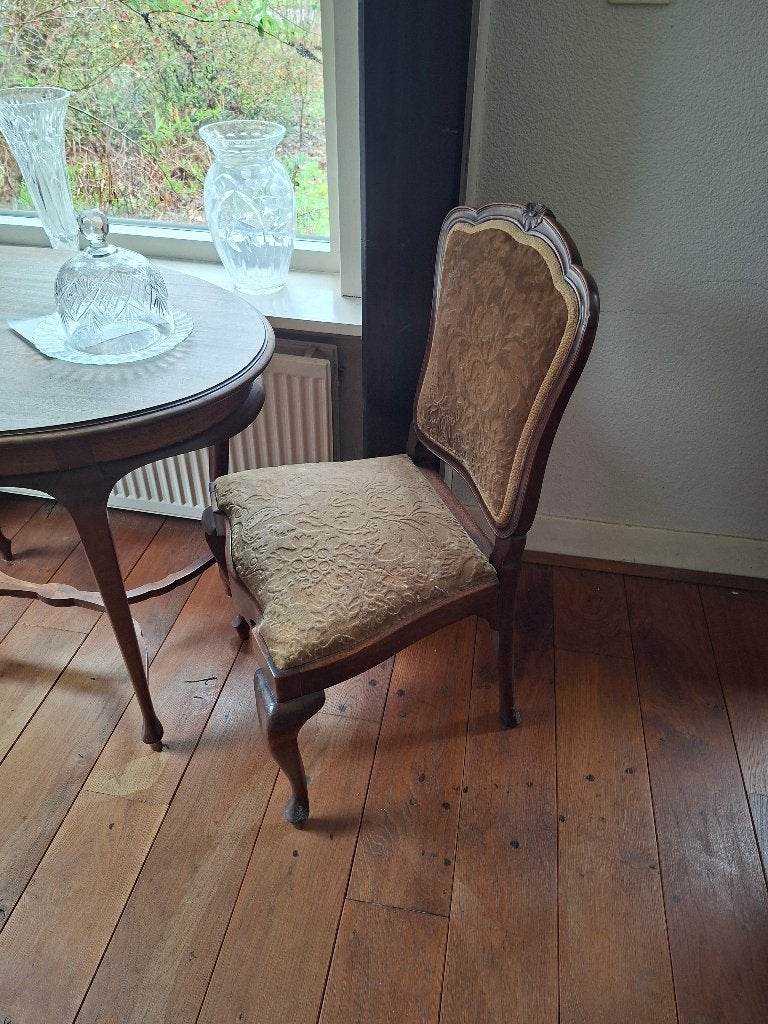 Antieke tafel en 2 stoelen, Ophalen