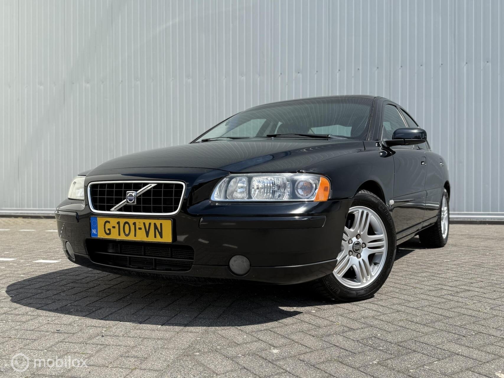 Volvo S60 2.5T AWD Kinetic Automaat Airco All Season Cruise, Auto's, Volvo, Gebruikt, Automatische klimaatregeling, 1505 kg, S60