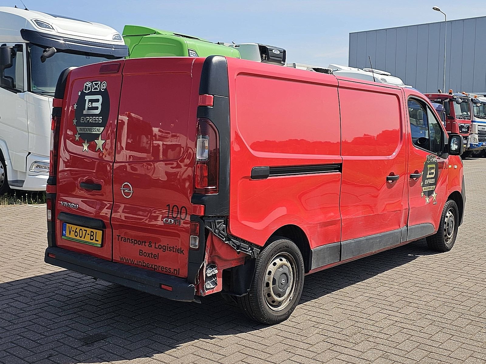OPEL VIVARO 1.6DCI l2 airco export, Overige carrosserieën, Rood, Opel, Handgeschakeld