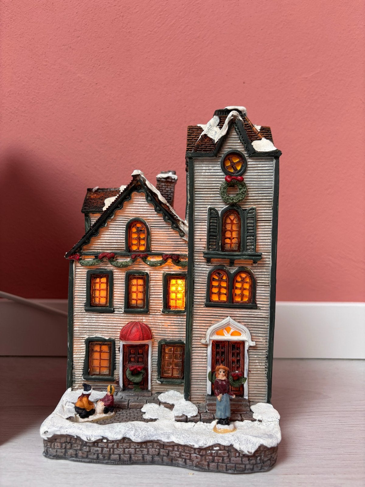 Kersthuisje met verlichting – kerstdecoratie, Diversen, Ophalen of Verzenden, Gebruikt