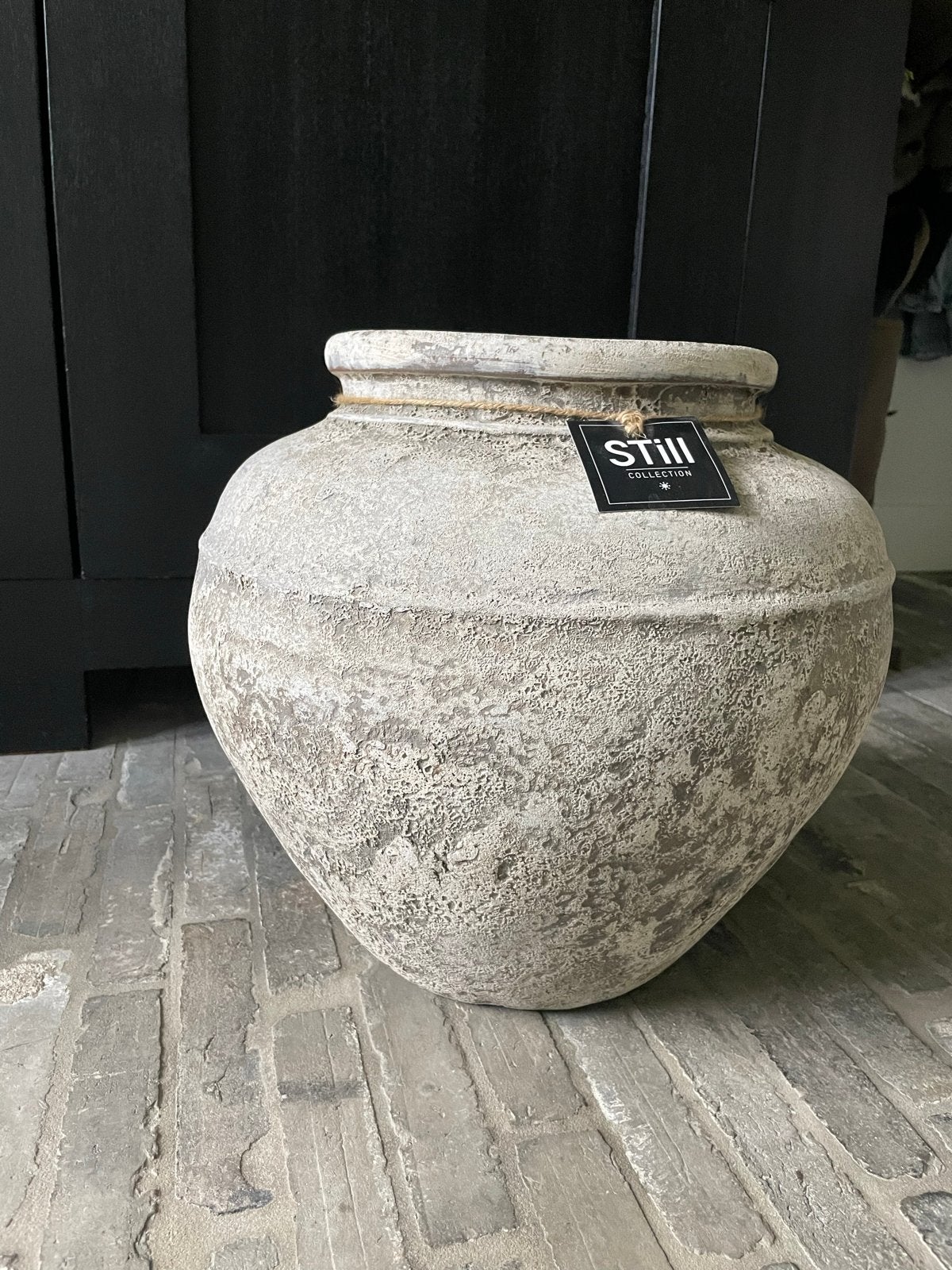 Grote decoratieve pot van Still Collection, Ophalen, Zo goed als nieuw, Steen/keramiek, Geschikt voor droogbloemen