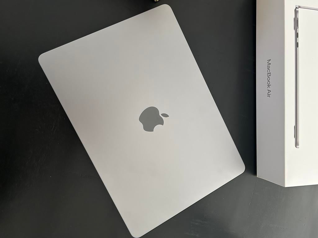 Een hele nieuwe Apple air laptop mba M2/8CG/8G/256G, Computers en Software, Windows Laptops, Ophalen of Verzenden, Nieuw, 13 inch