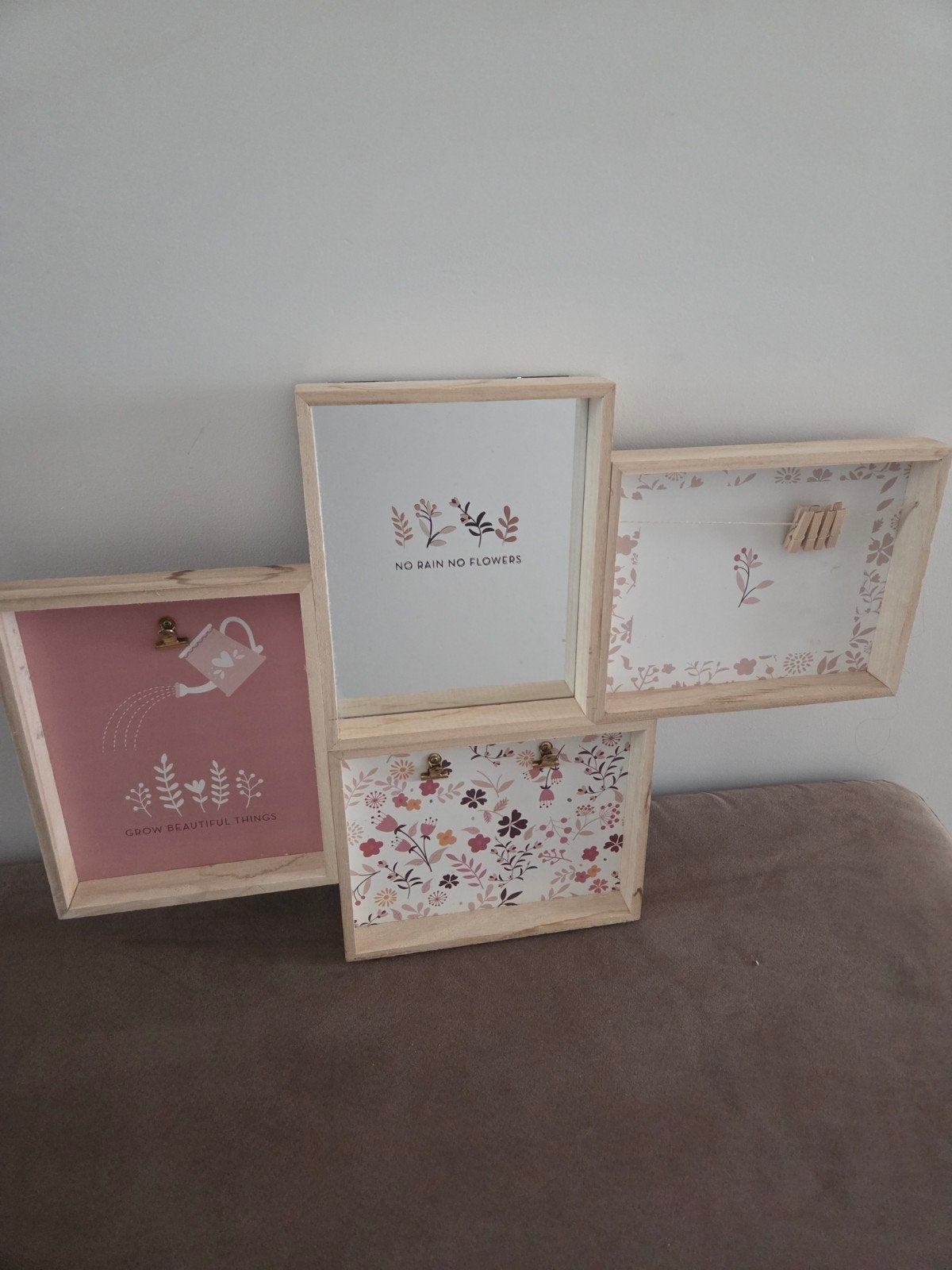 lijst met een spiegeltje. voor kaartjes en foto's, Ophalen, Hangend, Nieuw, Fotobord