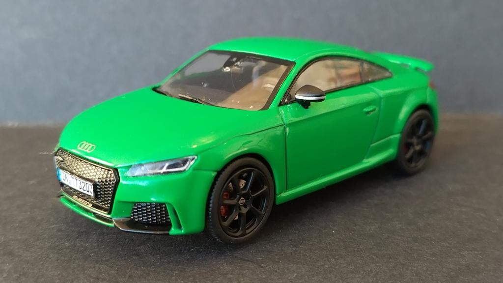 Audi TT RS Coupe kyalami Green 1:43 i scale Pol, Hobby en Vrije tijd, Modelauto's | 1:43, Overige merken, Auto, Verzenden, .