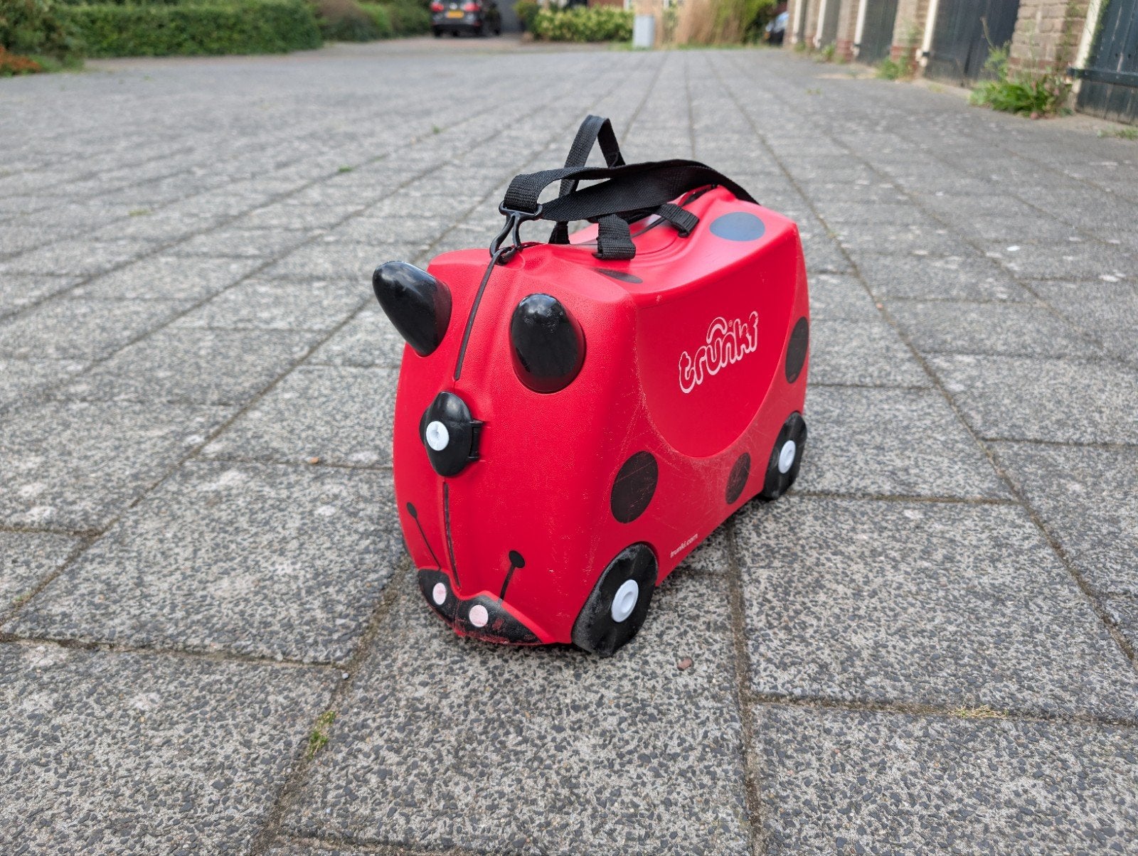 Trunki Koffer Lieveheersbeestje - Veel Plezier Mee Beleefd, Sieraden, Tassen en Uiterlijk, Koffers, Gebruikt, Hard kunststof, Minder dan 50 cm