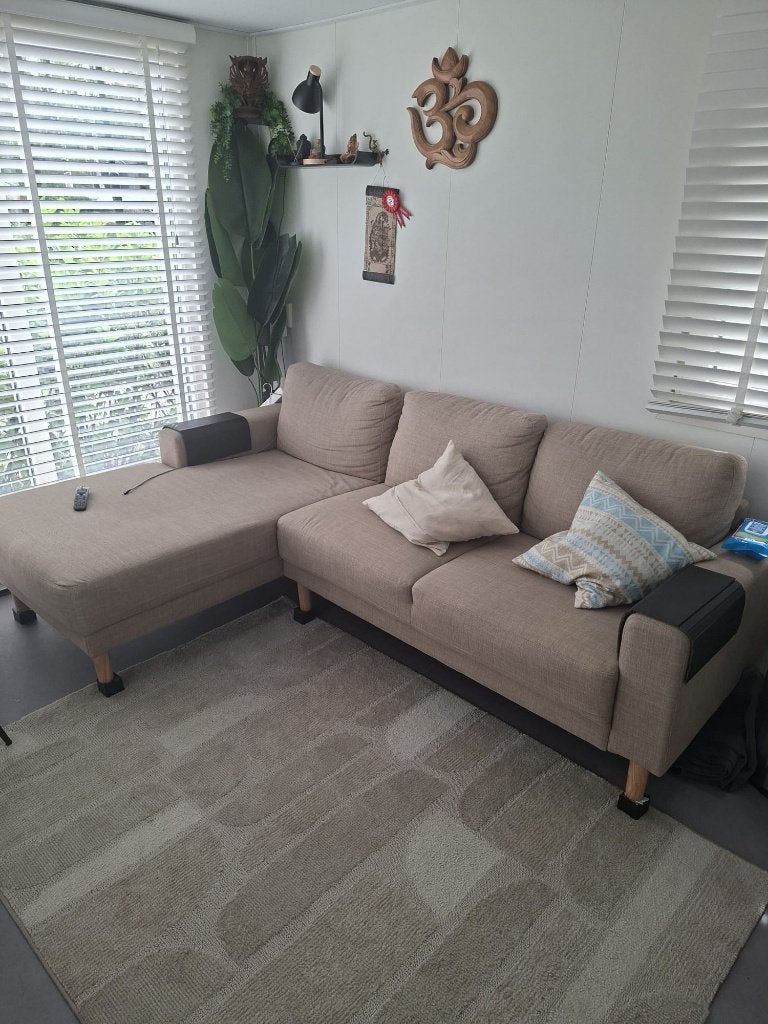 Bank EGENSE chaise longue links zandkleurige stof (Jysk), Ophalen, Driepersoons, 75 tot 100 cm, Zo goed als nieuw