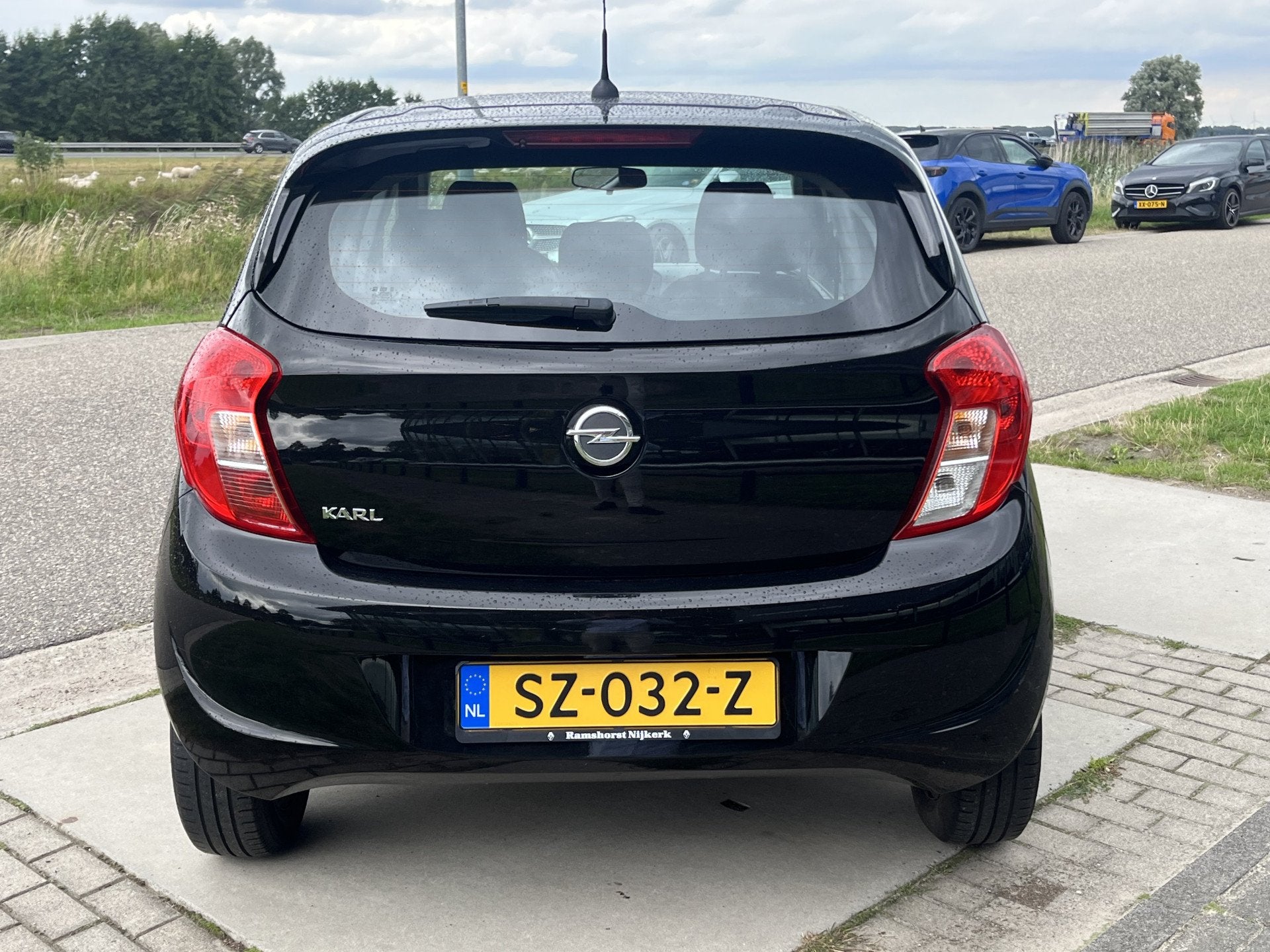 Foto 10 van Opel KARL 1.0 ecoFLEX Edition / Airco / Cruise / Bleutooh /