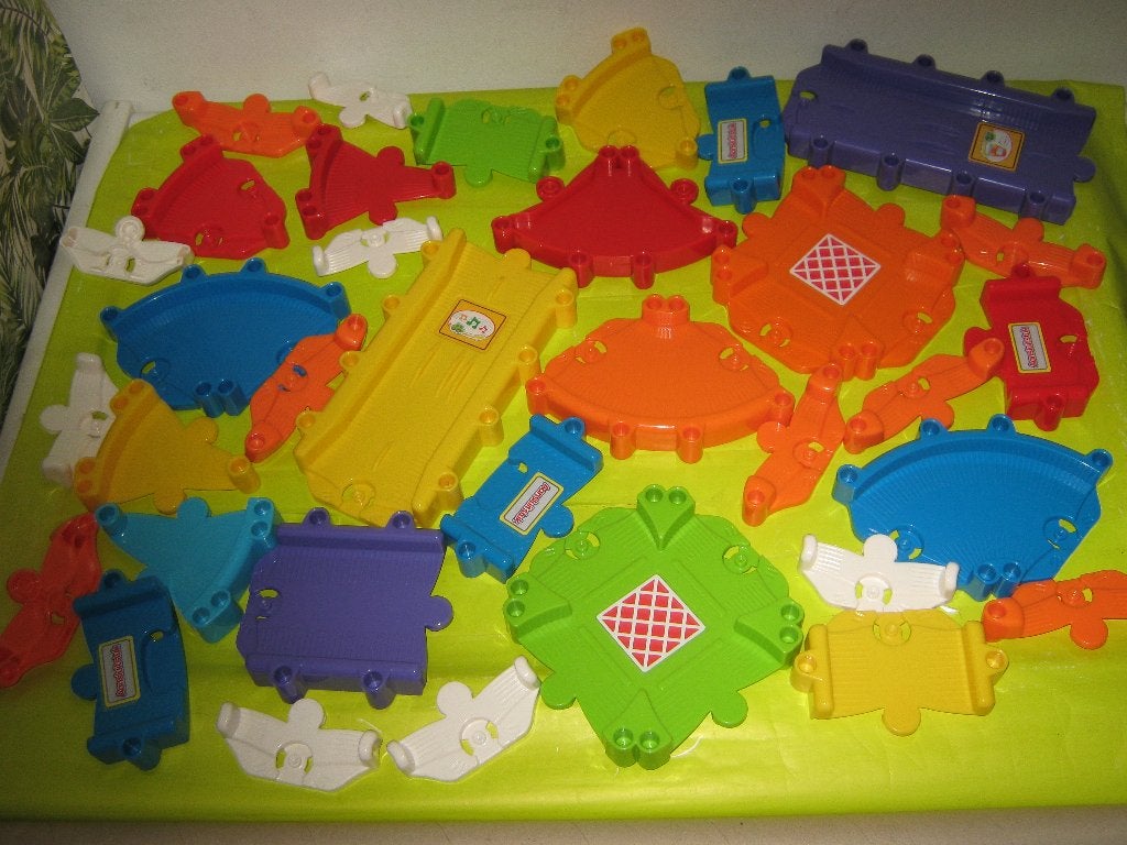VTECH ZOEF ZOEF AANSLUITSTUKKEN / WEGEN, Kinderen en Baby's, Speelgoed | Vtech, Ophalen, Gebruikt, 6 maanden tot 2 jaar