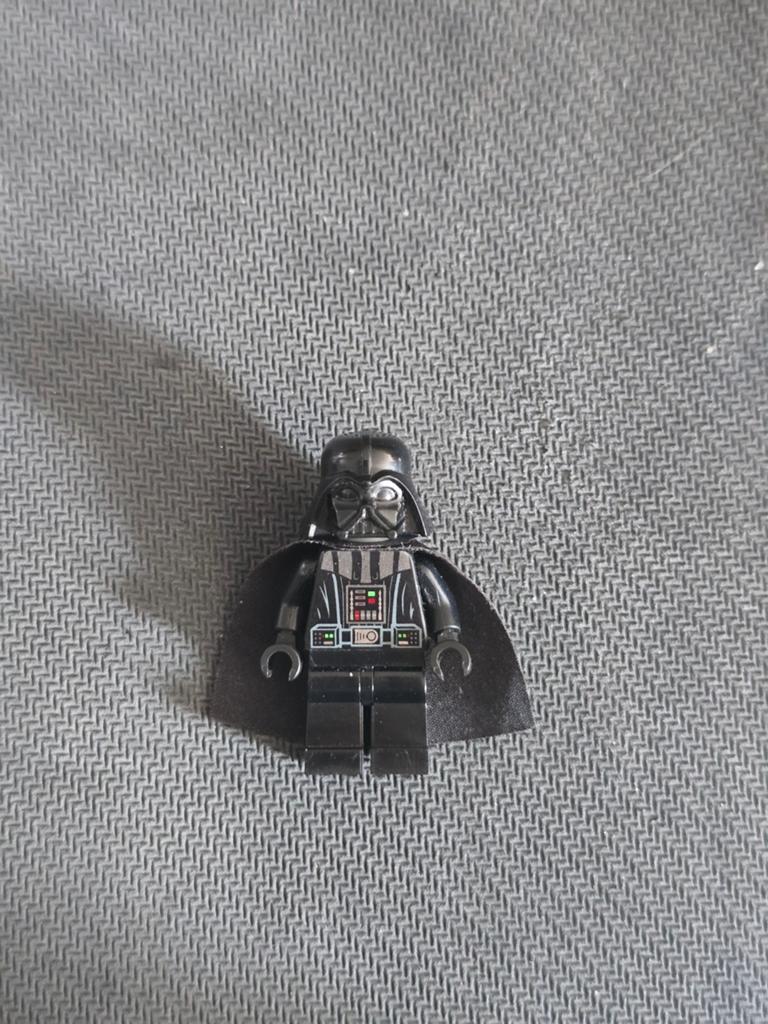 Darth Vader LEGO minifiguur - Goede staat, Ophalen of Verzenden, Zo goed als nieuw, Overige typen