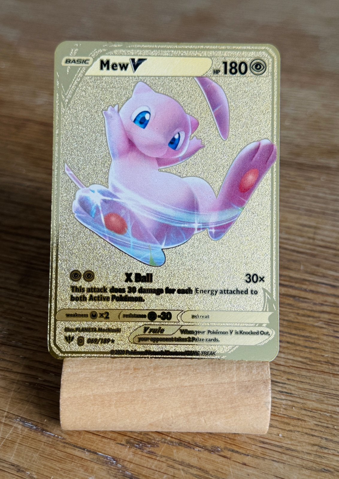 Metalen gouden Pokémonkaart Mew, nieuw!, Ophalen of Verzenden, Nieuw
