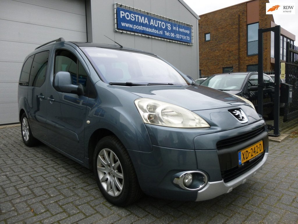 Peugeot Partner Tepee 1.6 XT, airco, trekhaak, luxe uitvoeri, Auto's, Voorwielaandrijving, 4 cilinders, Metallic lak, Bedrijf