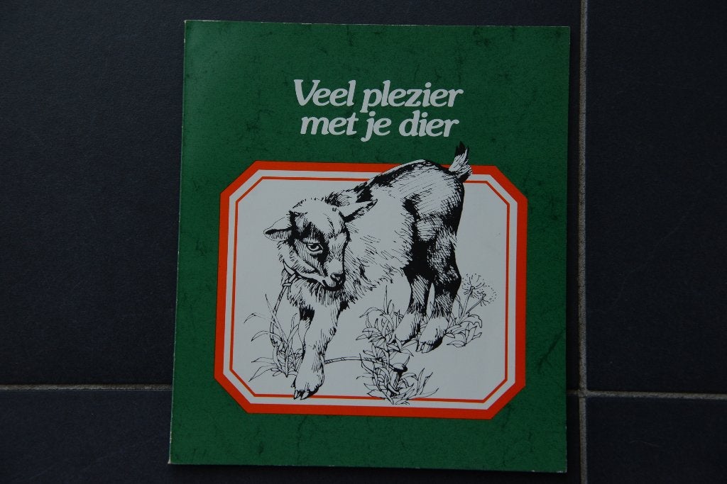 Veel plezier met je dier. Tonny Michels., Ophalen of Verzenden, Zo goed als nieuw, Overige diersoorten, Tonny Michels