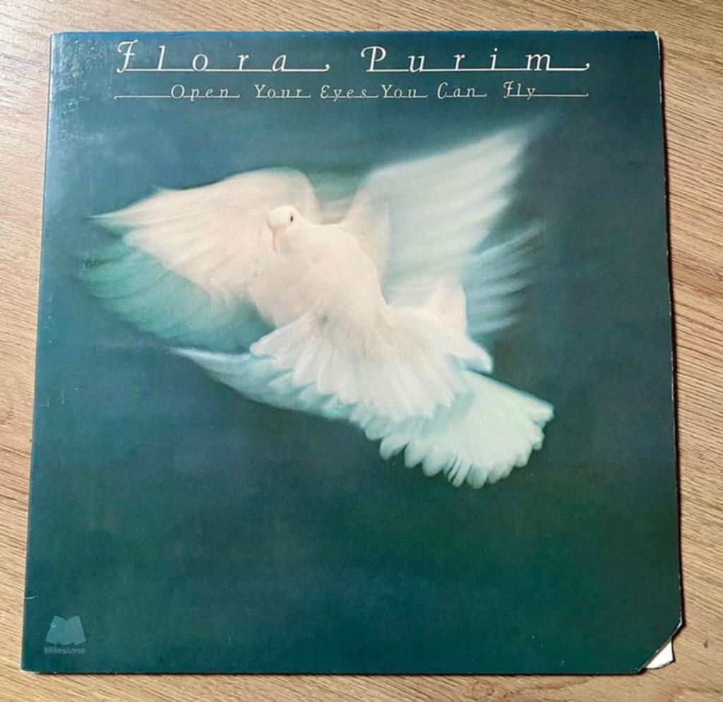 lp: Flora Purim - Open Your Eyes You Can Fly (1976), Ophalen of Verzenden, Gebruikt, Jazz
