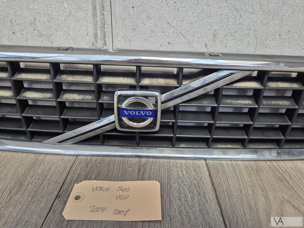 Volvo S40 en V50 2004 - 2007 blokjesgrille grille €50, Gebruikt, -, -, Ophalen of Verzenden