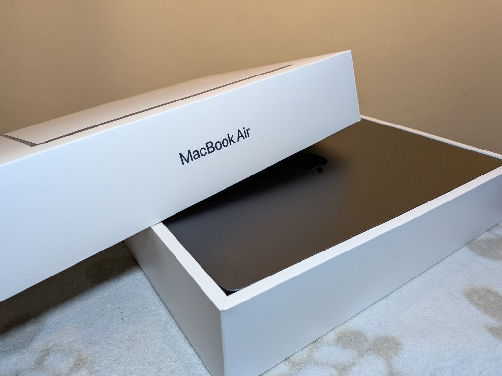 MacBook Air 13" M2 - 16GB / 256GB / 10-core GPU - Doos, Computers en Software, Apple Macbooks, 256 GB, Qwerty, 13 inch, Ophalen of Verzenden
