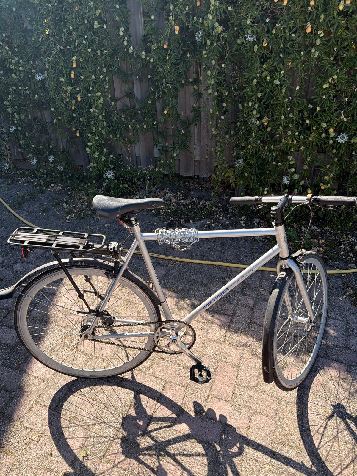 Lichte fiets zonder versnellingen - heeft liefde nodig, Fietsen en Brommers, Fietsen | Heren | Herenfietsen, Ophalen, Gebruikt