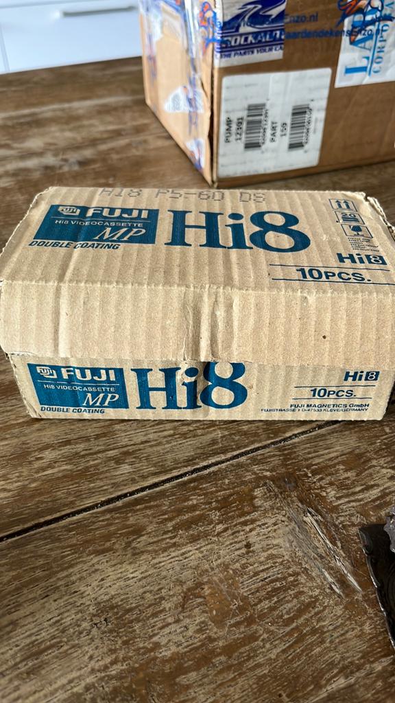 Fuji Hi8 videocassettes MP geseald in de originele doos, Ophalen of Verzenden, Hi 8, (Video)band