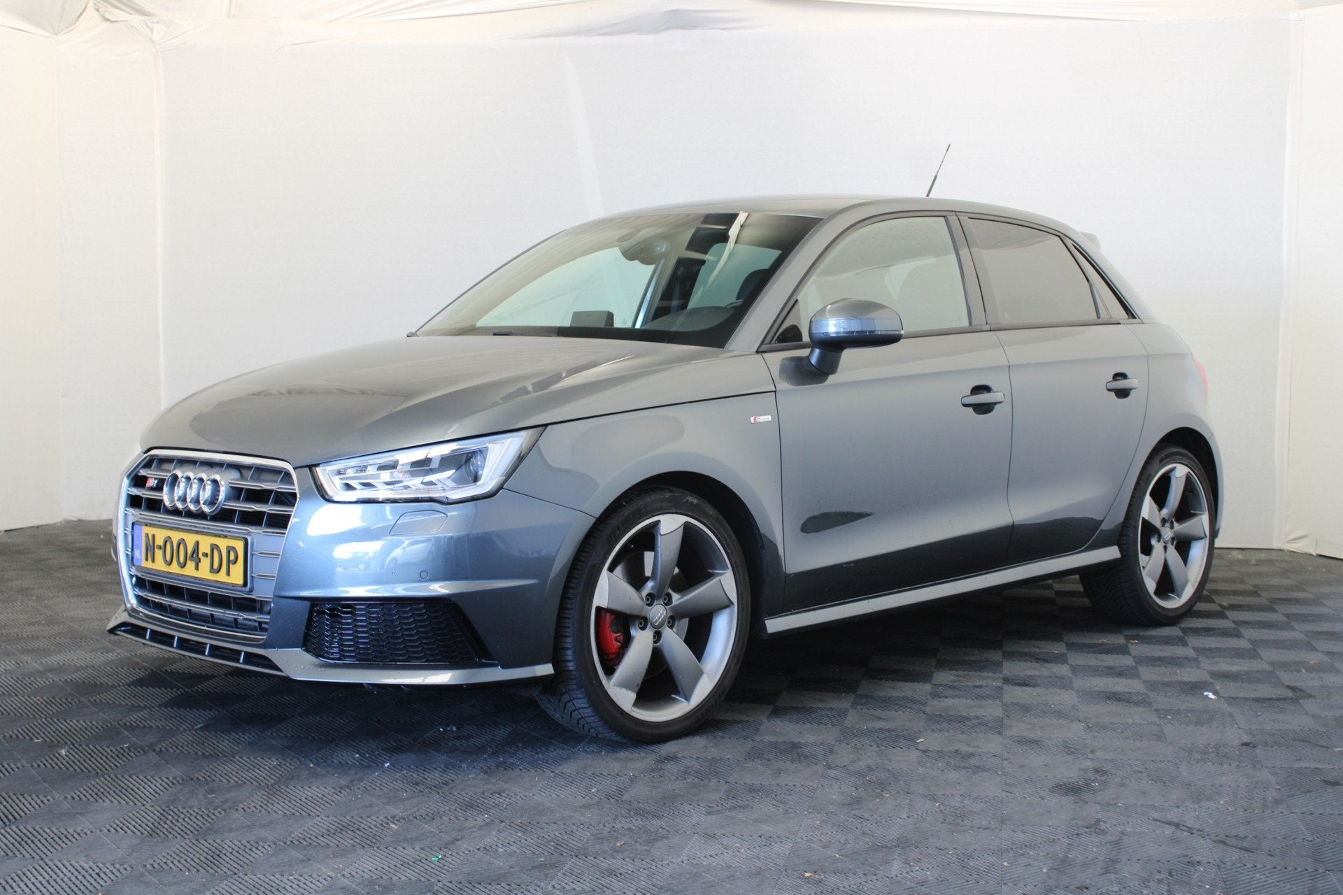 Audi A1 Sportback 1.8 TFSI Sport Pro Line S |Navi|, Auto's, 4 stoelen, 1180 kg, 17 km/l, 57 €/maand