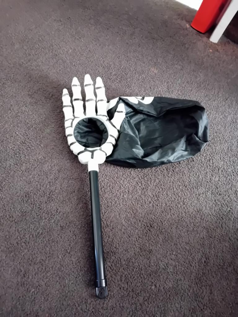 Skelet Hand Snoepzak Halloween, Ophalen of Verzenden, Gebruikt, Feestartikel, Halloween of Griezel