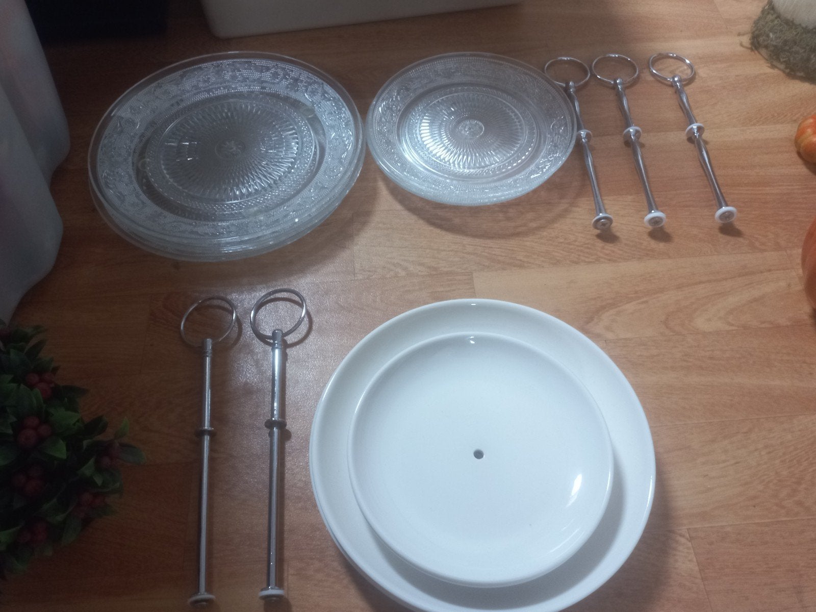 etagere  set aardewerk en glas ,  2 lagen, Ophalen of Verzenden