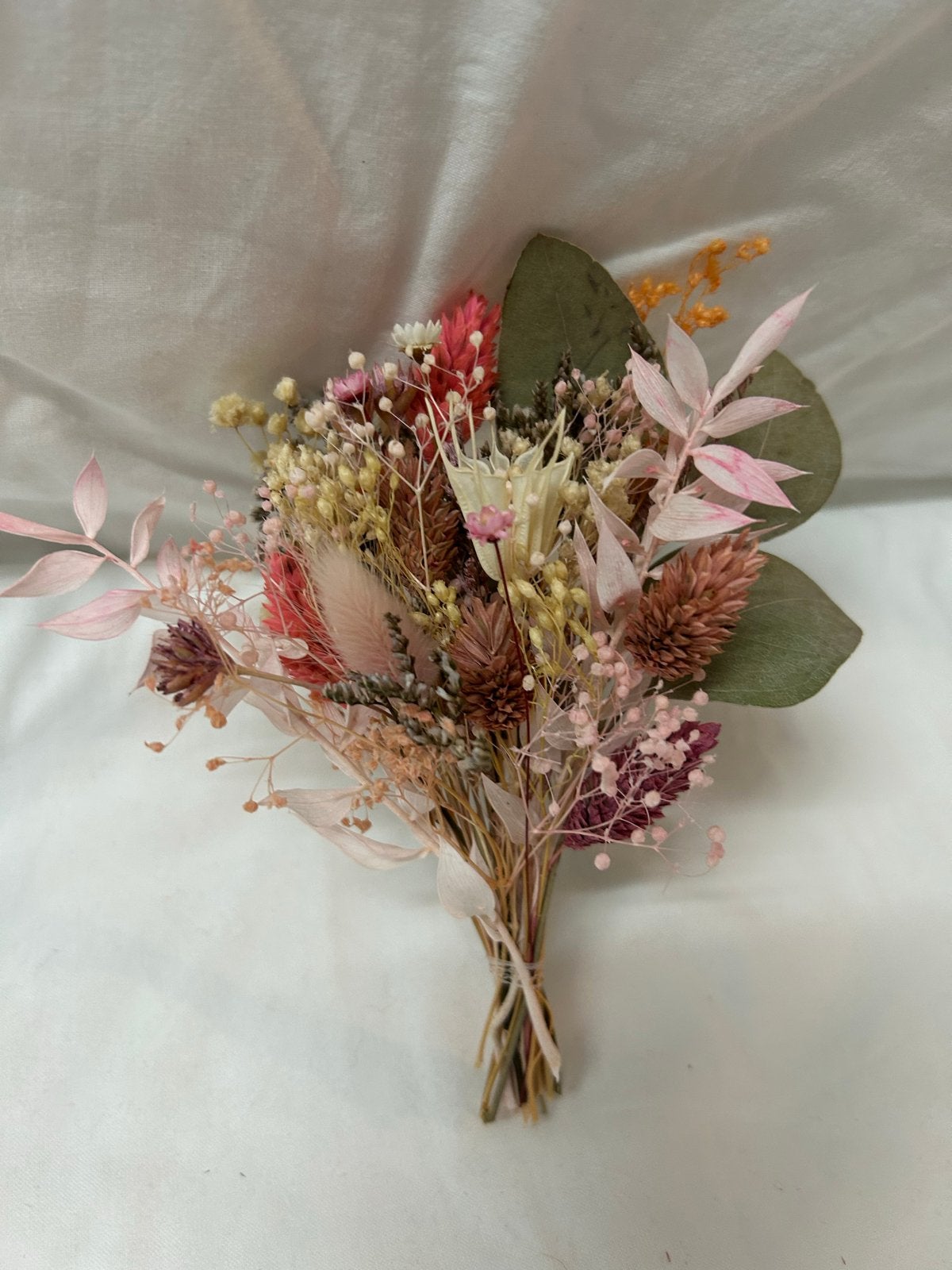 Prachtige corsage van droogbloemen, Ophalen of Verzenden, Nieuw
