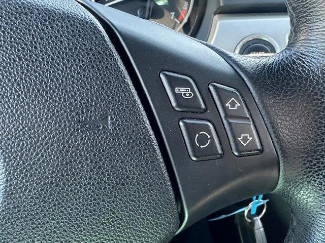Foto 11 van BMW 3-serie 318i Business Line