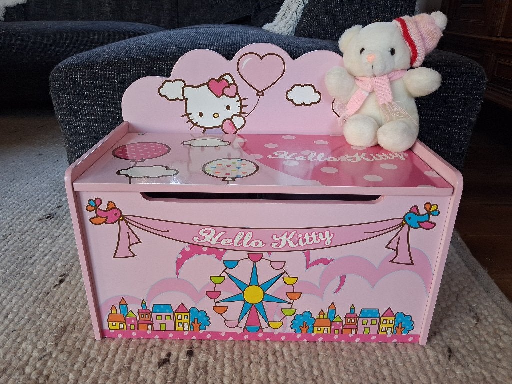 Kinderbankje met opbergruimte - Hello Kitty, Ophalen, Zo goed als nieuw, Stoel(en)