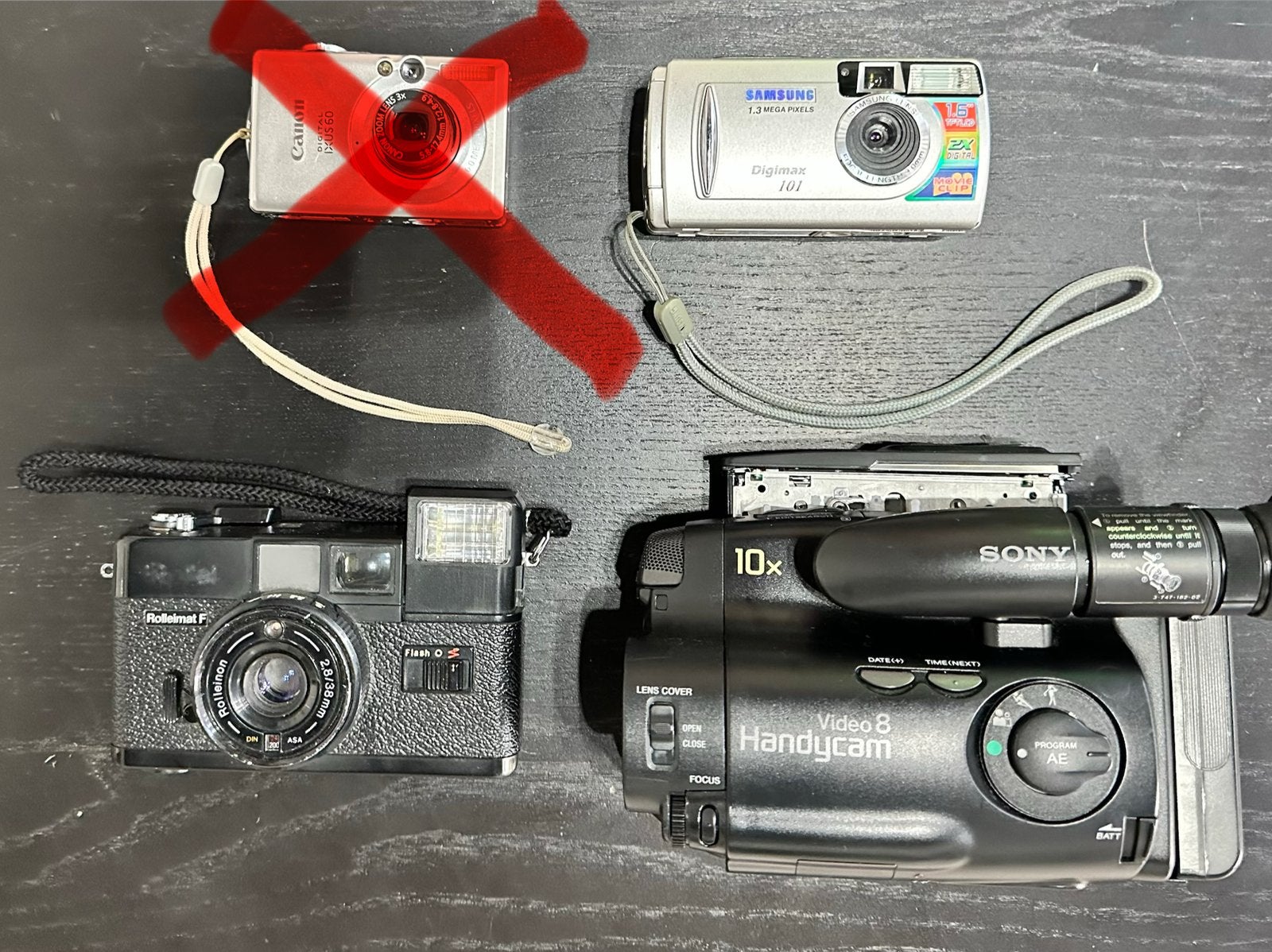 Hipster cameras. Film and digital., Audio, Tv en Foto, Fotocamera's Digitaal, Ophalen of Verzenden, Zo goed als nieuw, Canon