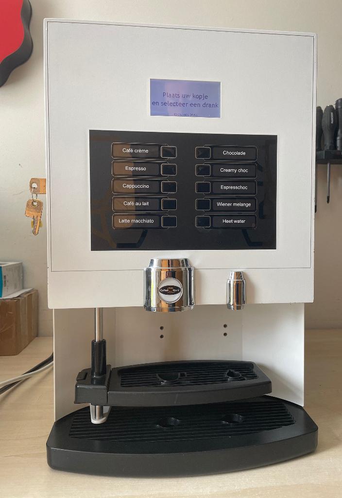 Etna Dorado Espresso Compact Basic. Bonen koffie machine, Witgoed en Apparatuur, Koffiezetapparaten, Ophalen, Gebruikt, Espresso apparaat