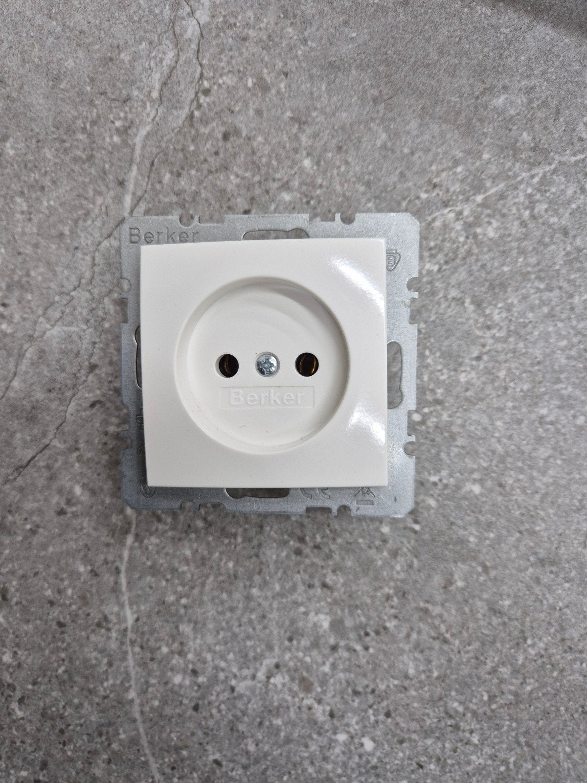 Berker S1 enkelvoudig stopcontact polarwit 10st, Ophalen of Verzenden, Nieuw, Stopcontact