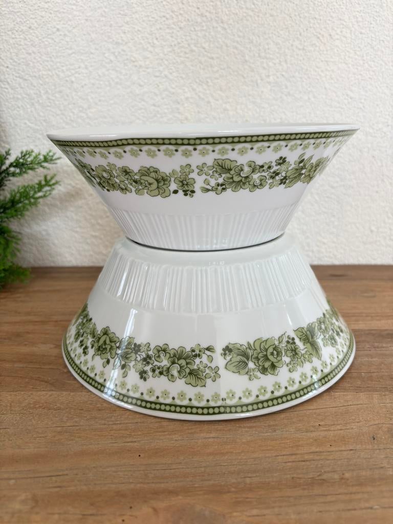 2 Colditz Ingalsur salade schalen met bloemenpatroon, Gebruikt, Keramiek, Ophalen of Verzenden, Schaal of Schalen