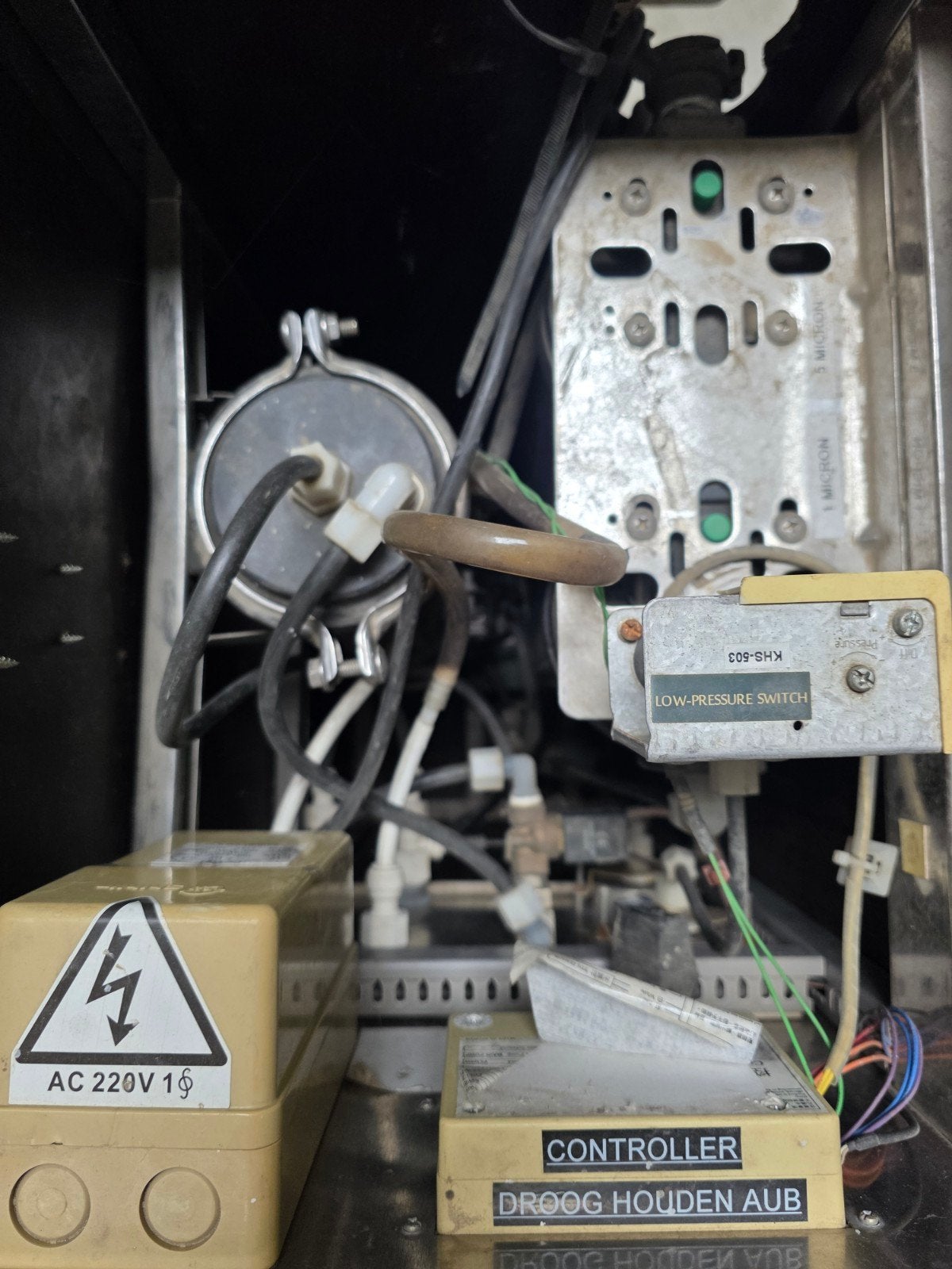 3x Osmose apparaat met behuizing - FDS TG-2010 Controller, Ophalen