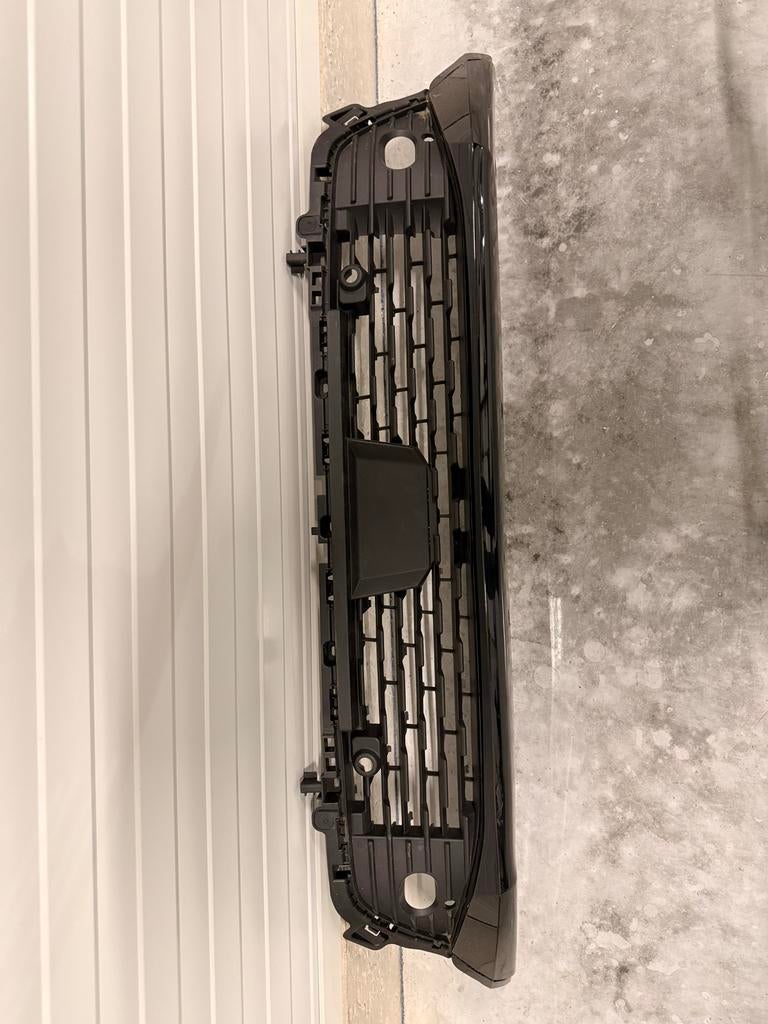 Opel Corsa F Grill Vanaf 2023 - Nieuw Staat, Voor, Opel, Nieuw, Ophalen of Verzenden