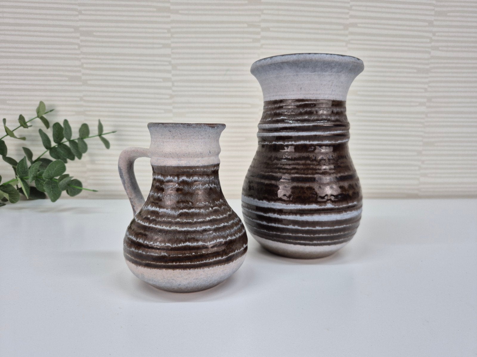Twee vintage Strehla aardewerk vaasjes West-Germany., Ophalen of Verzenden