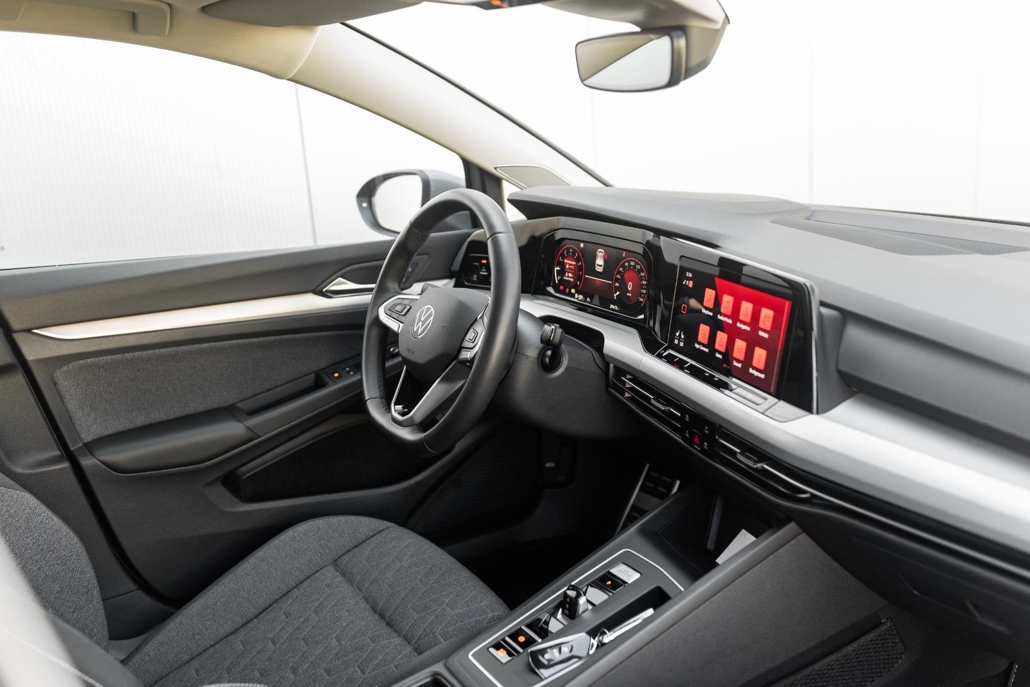 Foto 10 van Volkswagen Golf 1.5 eTSI