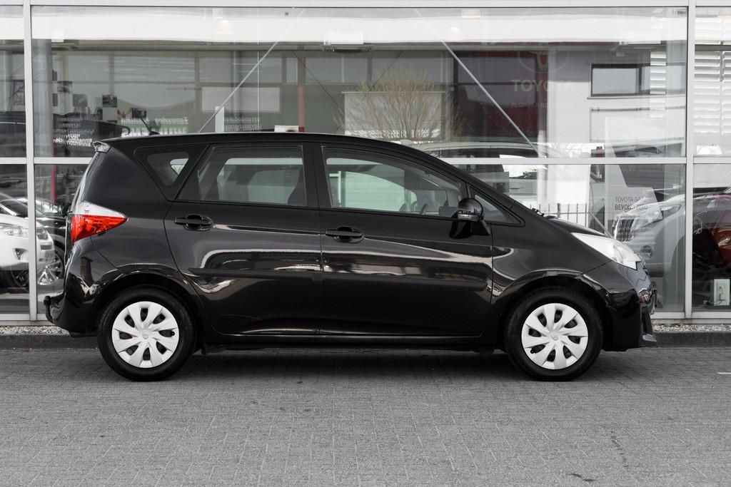 Toyota Verso-S 1.3 VVT-i Aspiration, Auto's, Euro 5, Stof, Gebruikt, 4 cilinders