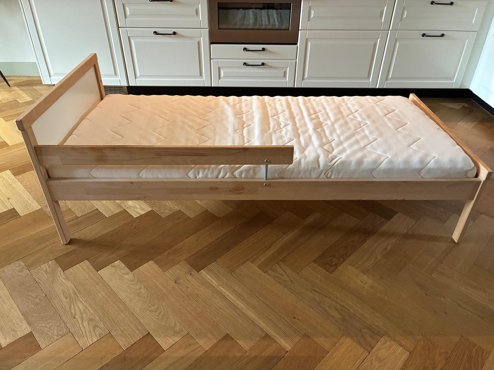 Ikea peuterbed, Ophalen