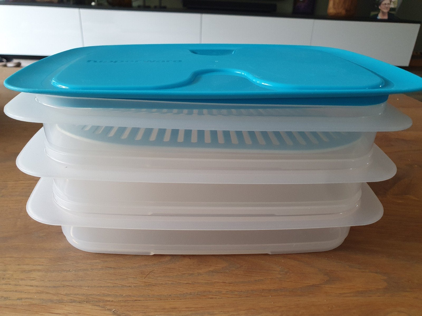 Tupperware stapelbare vleeswaren bakjes - niet gebruikt, Huis en Inrichting, Wit, Nieuw, Ophalen of Verzenden, Bewaardoos