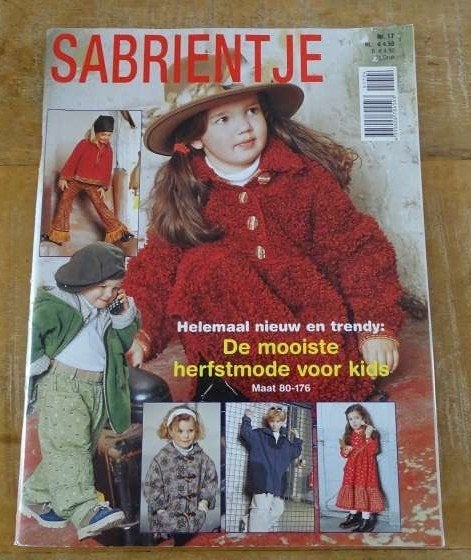 Sabrientje nr. 17/2004 - 69 patronen in maat 80 t/m 176, Verzenden, Zo goed als nieuw, Kind, Overige merken