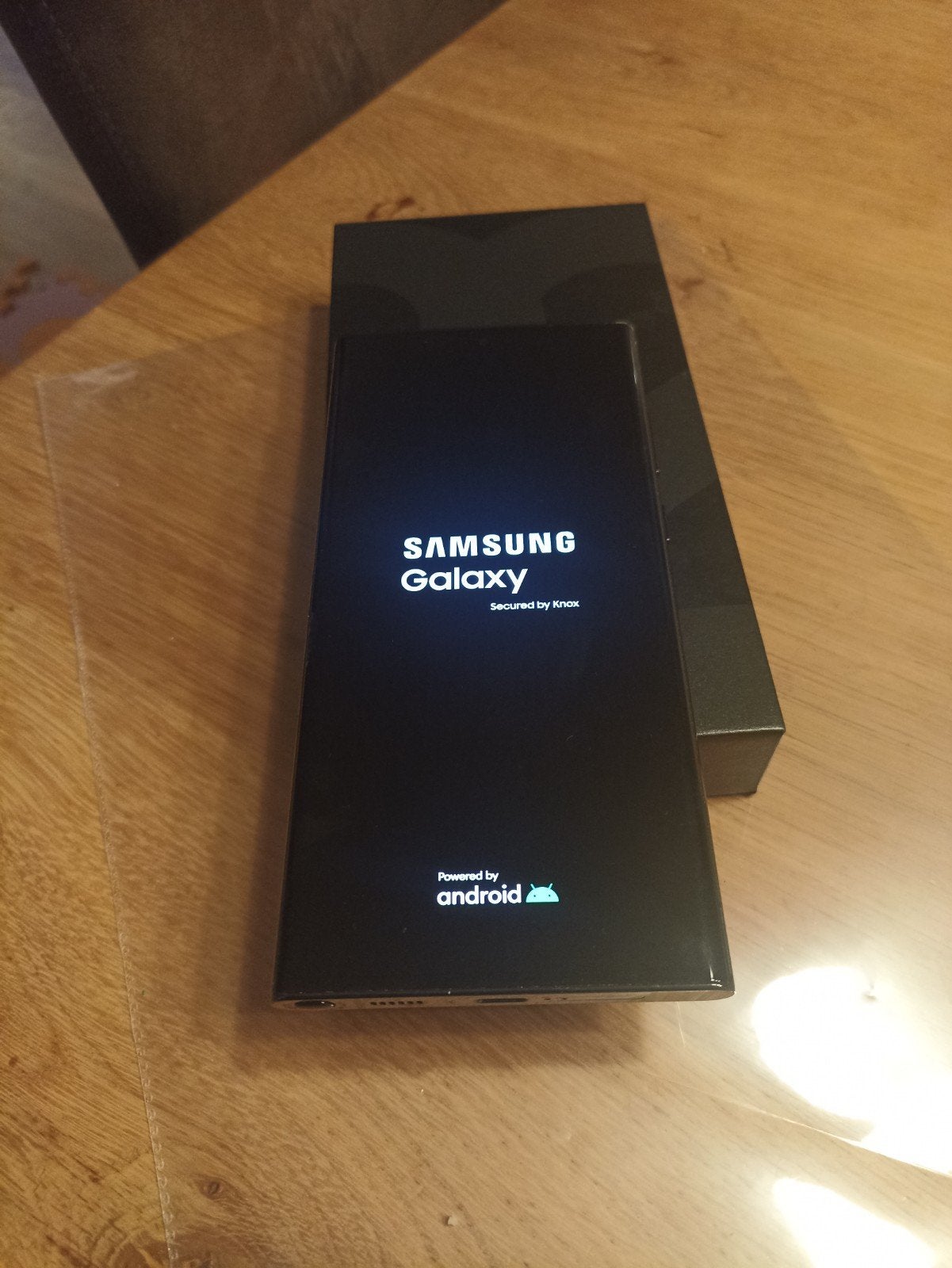 Foto 4 van Samsung Galaxy S22 Ultra Zwart 512GB - Zo goed als nieuw