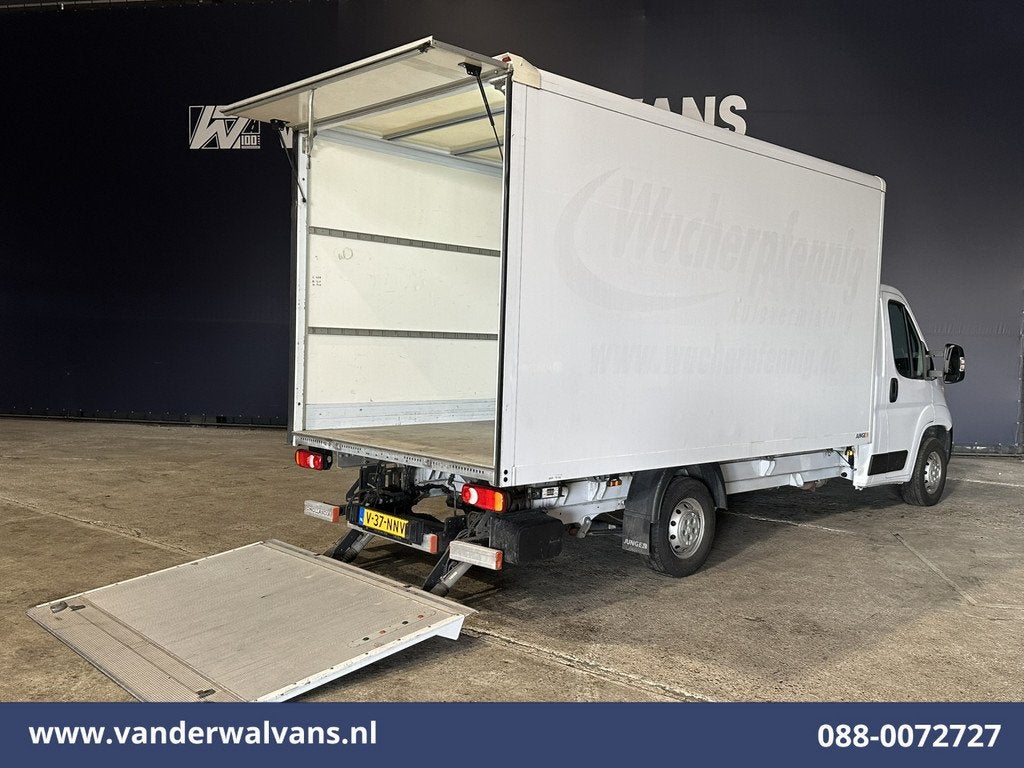 Citroën Jumper 2.2 BlueHDi 141pk Bakwagen 436cm lang Laadkl, Auto's, Voorwielaandrijving, Stof, Gebruikt, 4 cilinders