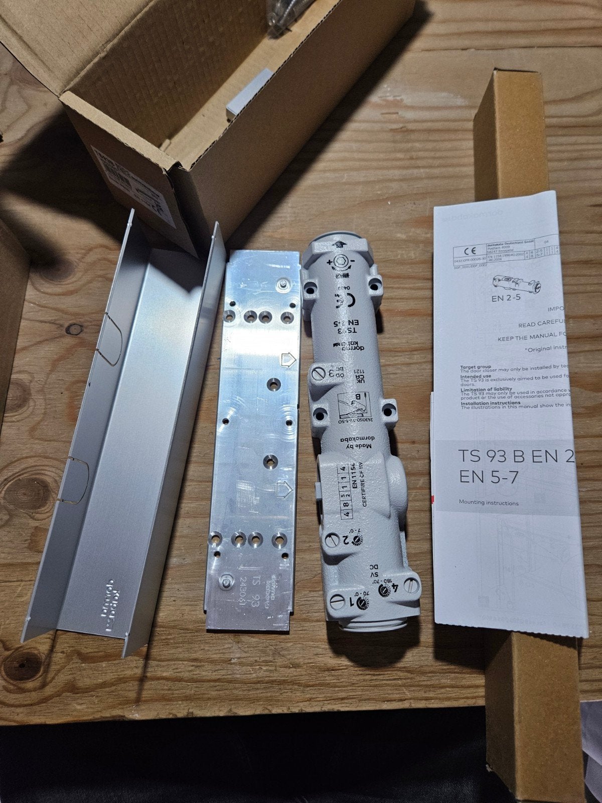 DormaKaba Deurdranger TS93 B EN 2-5/ EN 5-7, Ophalen of Verzenden, Nieuw, Scharnier