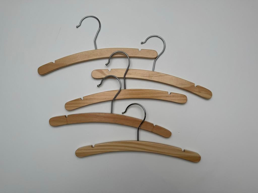 Houten kledinghangers baby, Ophalen of Verzenden, Zo goed als nieuw