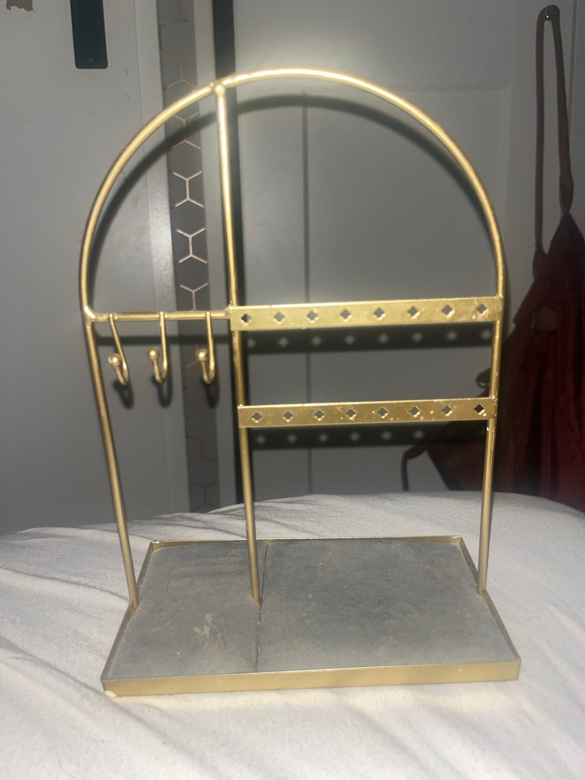 Gouden Sieradenrekje - Organiseer je sieraden stijlvol, Ophalen of Verzenden, Zo goed als nieuw