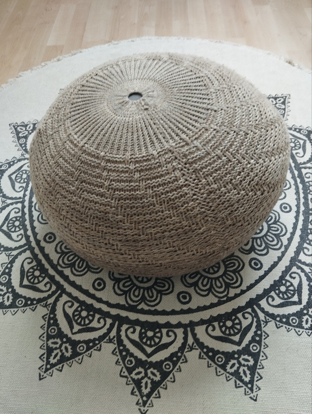 Jute poef - Gebreid motief, Huis en Inrichting, Banken | Voetenbanken en Poefen, Ophalen, Overige materialen, Bohemian, Natuurlijk, Modern